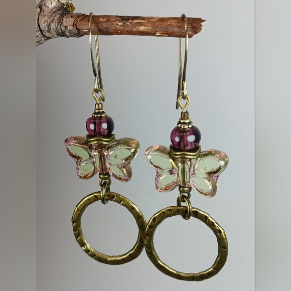 HAND CRAFTED Artisan Glass Green Purple Butterfly Hoop Dangle Earrings - Picture 4 of 7